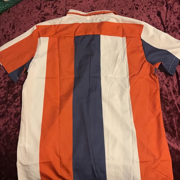 Shirt - Picture 2 of 2